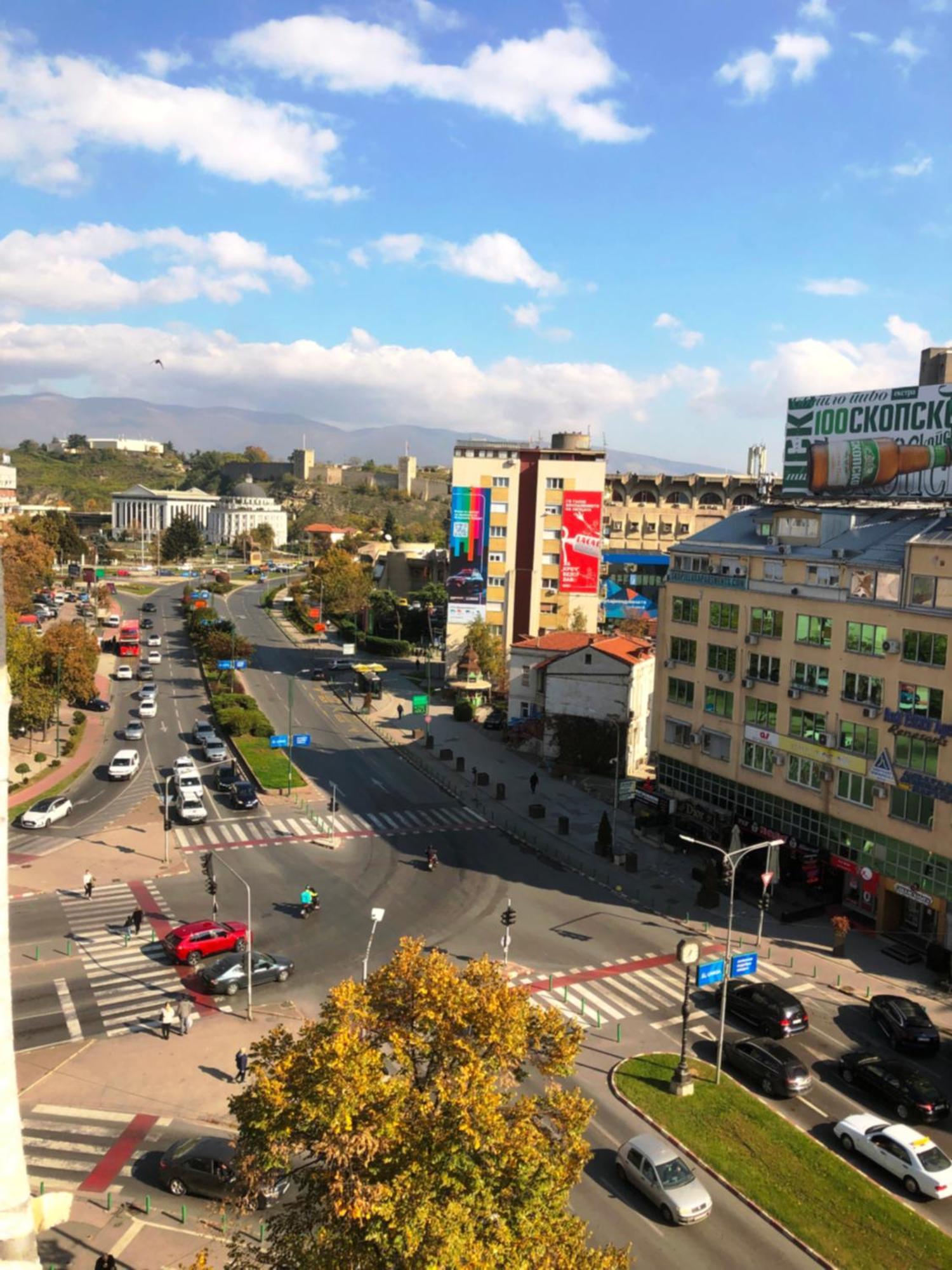Hotel Room City Square With Great View No Parking Skopje Ngoại thất bức ảnh
