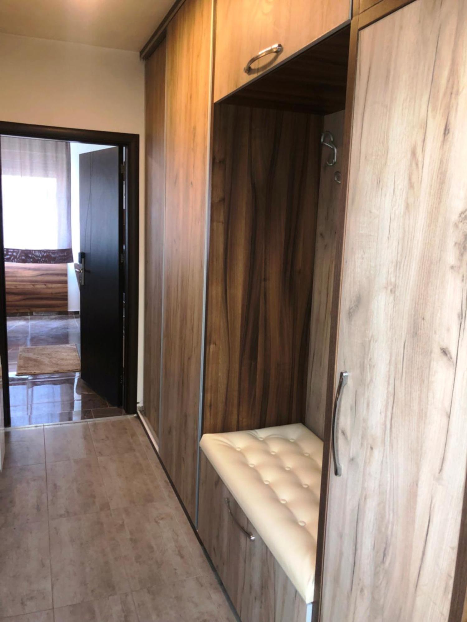 Hotel Room City Square With Great View No Parking Skopje Ngoại thất bức ảnh