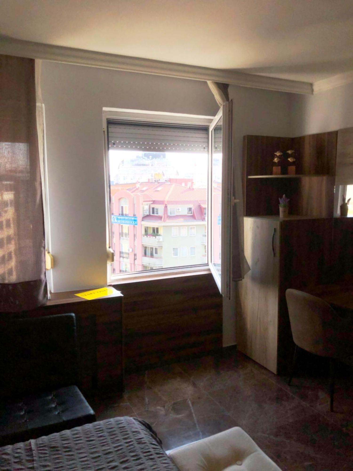 Hotel Room City Square With Great View No Parking Skopje Ngoại thất bức ảnh