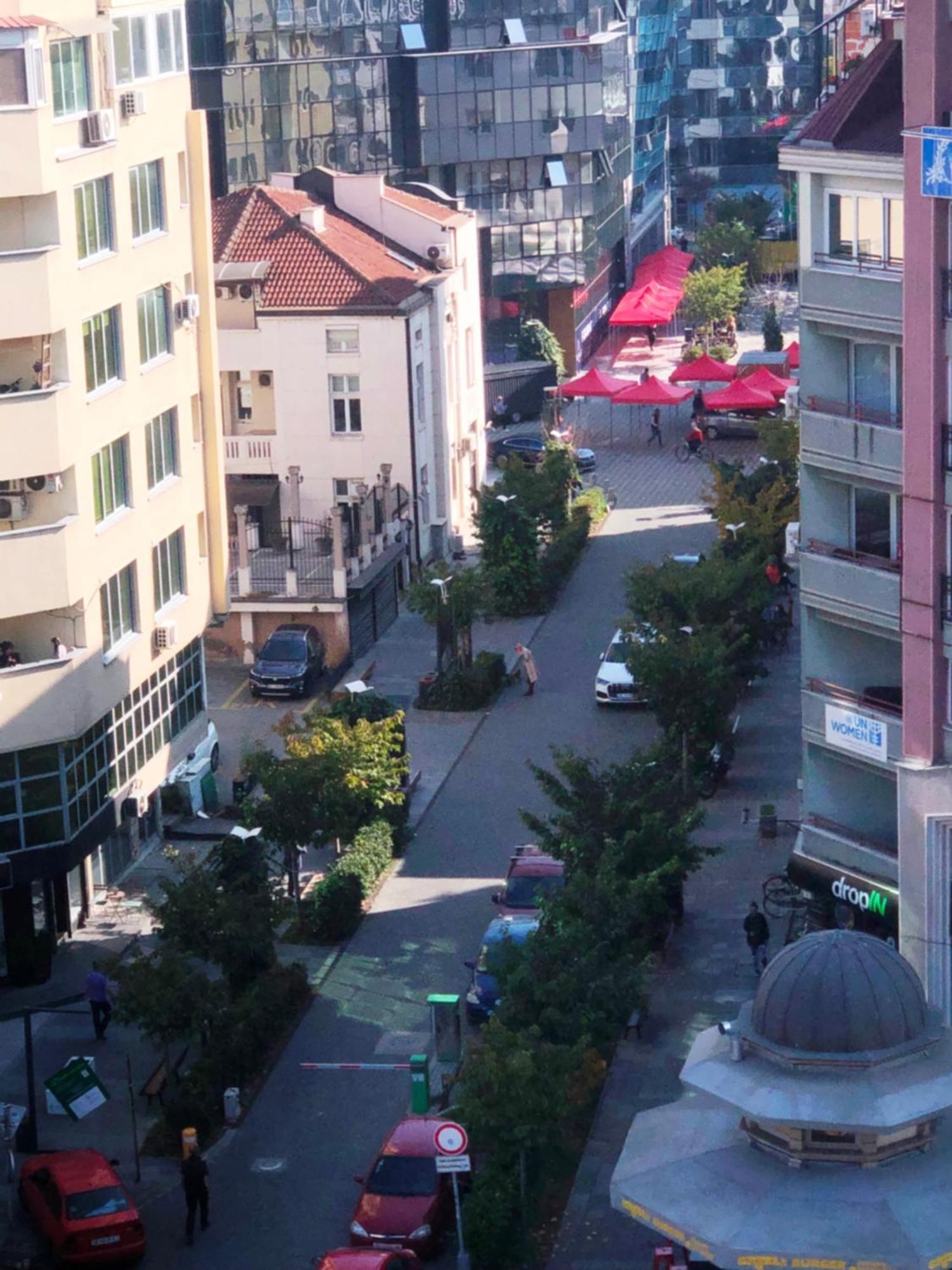 Hotel Room City Square With Great View No Parking Skopje Ngoại thất bức ảnh